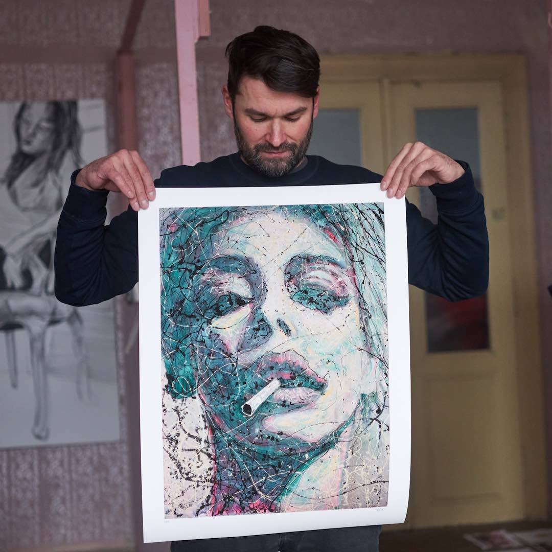 Tomáš Clover | Femme Fatale