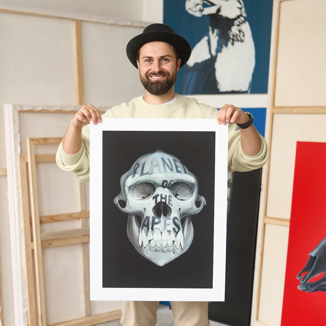 Holding the print