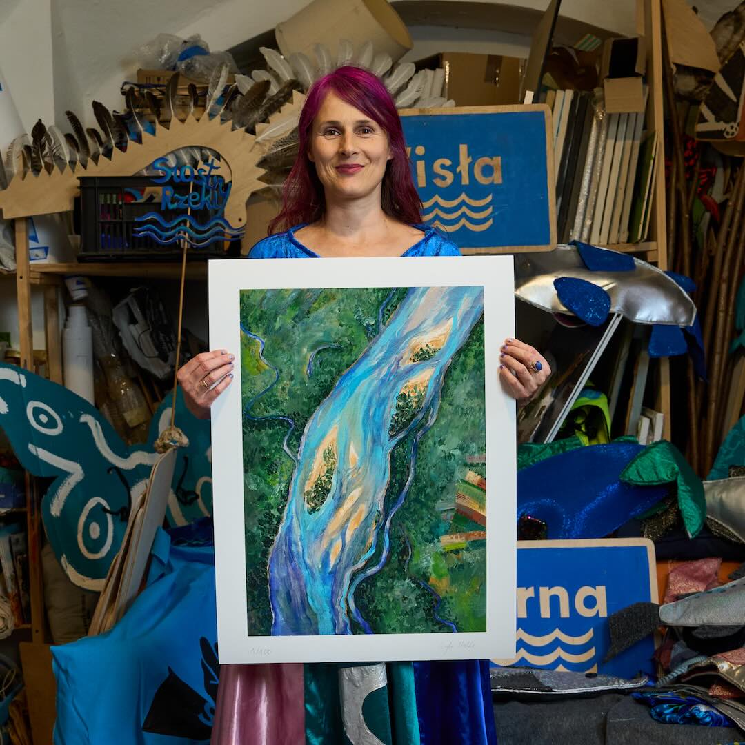 Holding the print