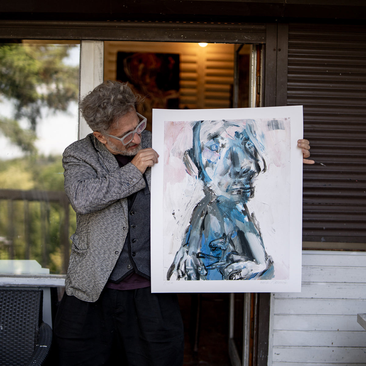 Holding the print