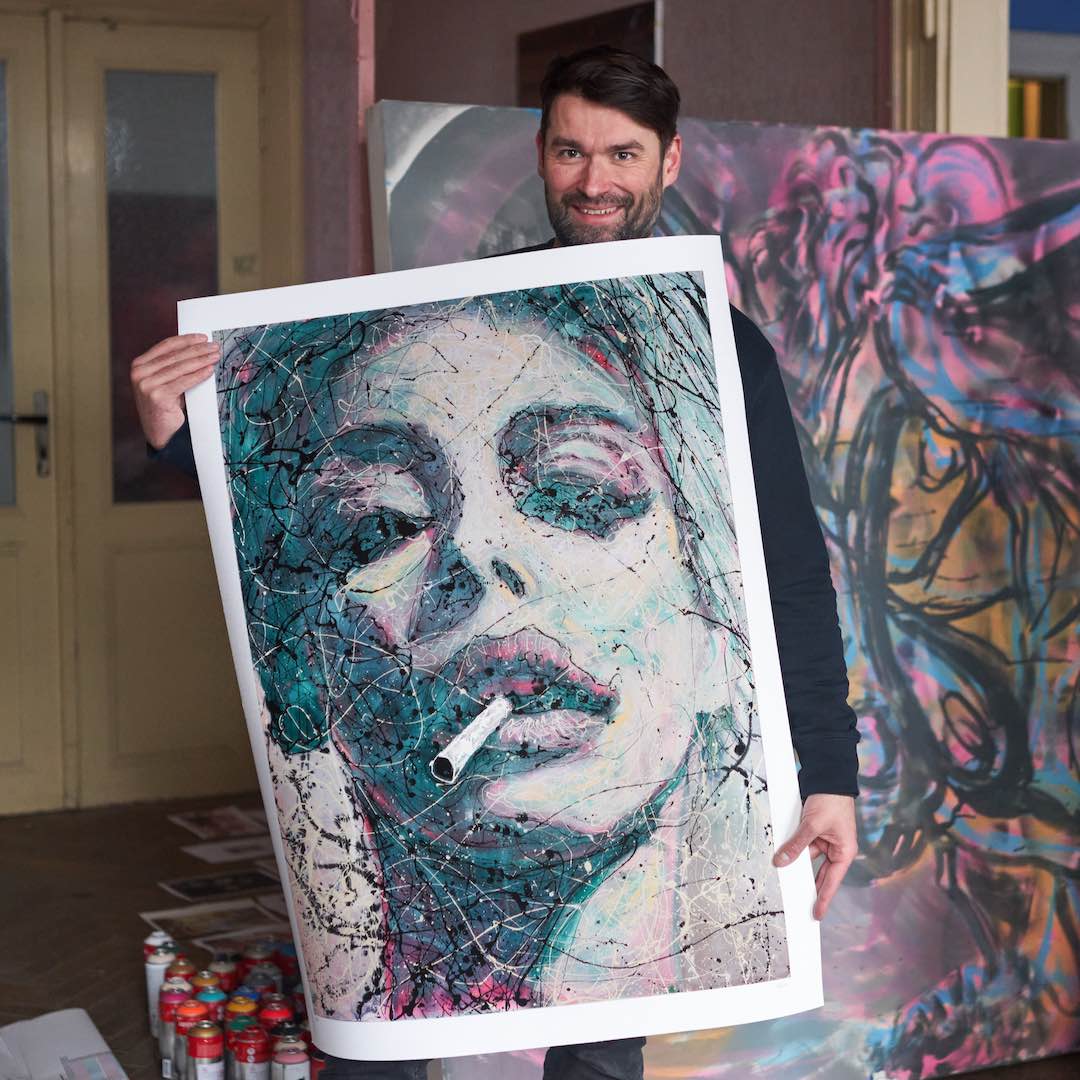 Holding the print