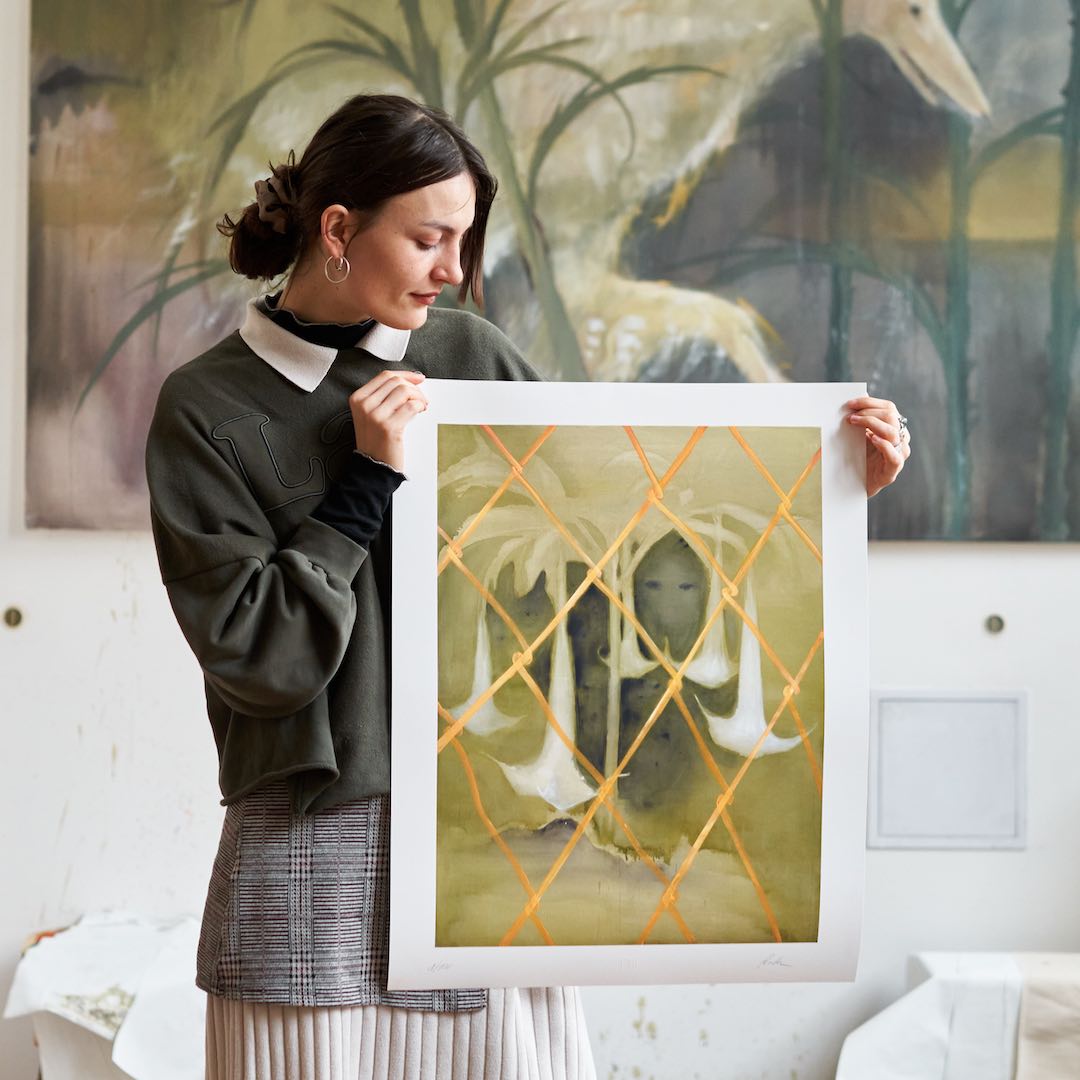 Holding the print