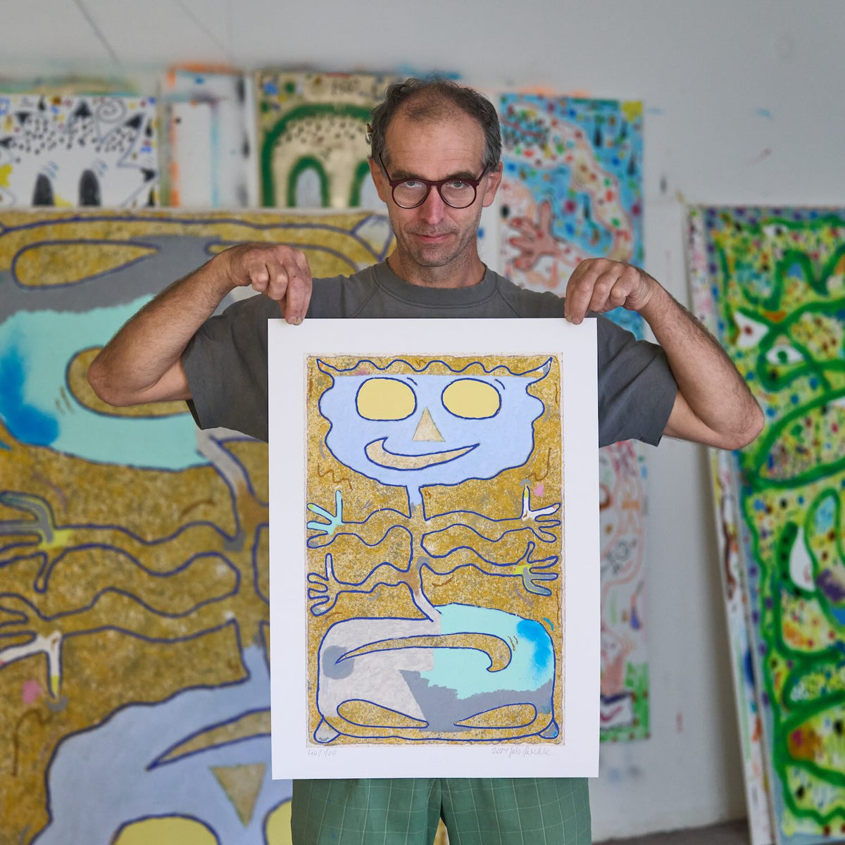 Holding the print