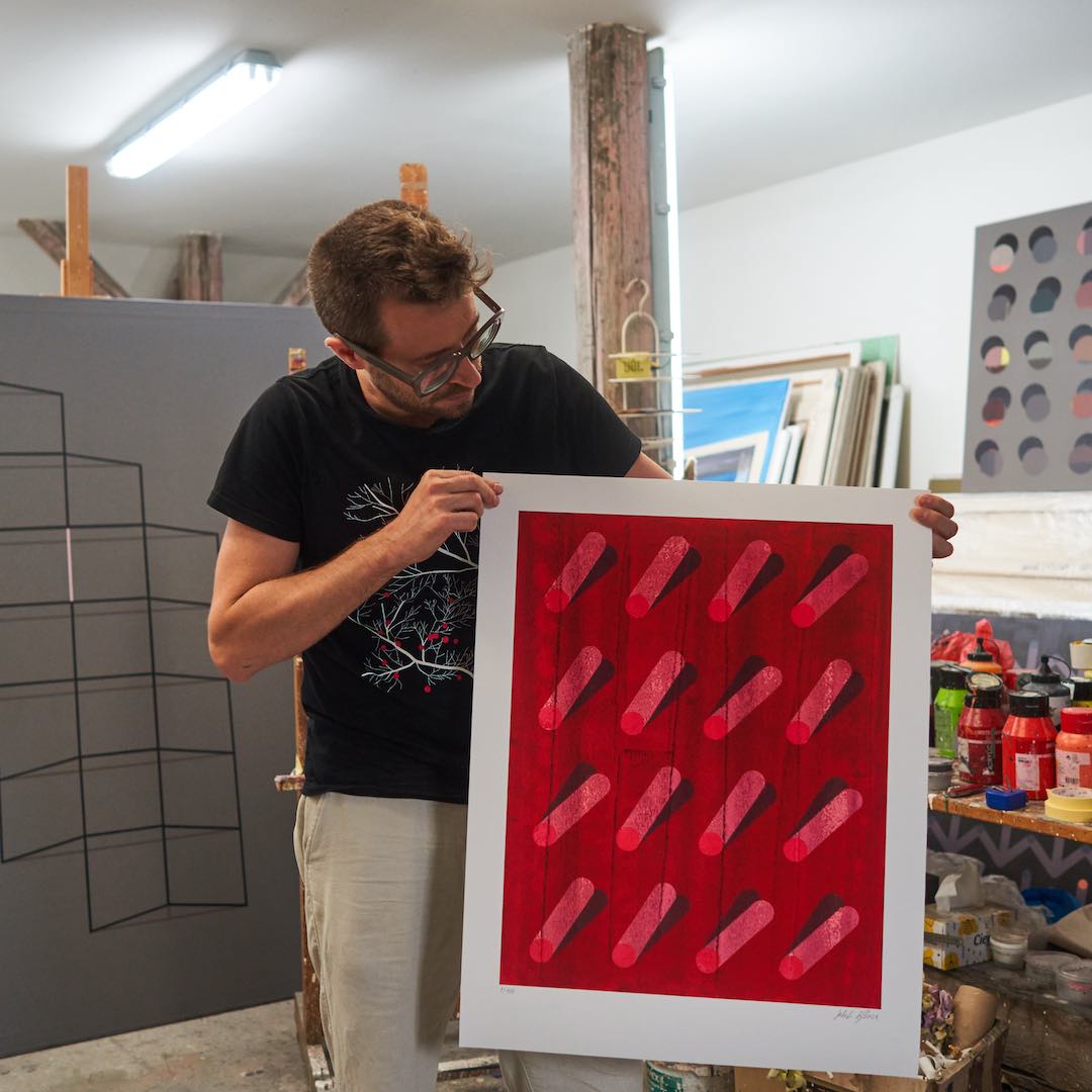 Holding the print